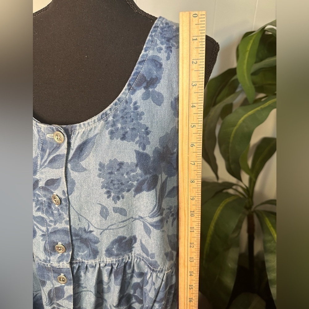 Capacity Women’s XL Denim Floral Dress - Picture 6 of 11